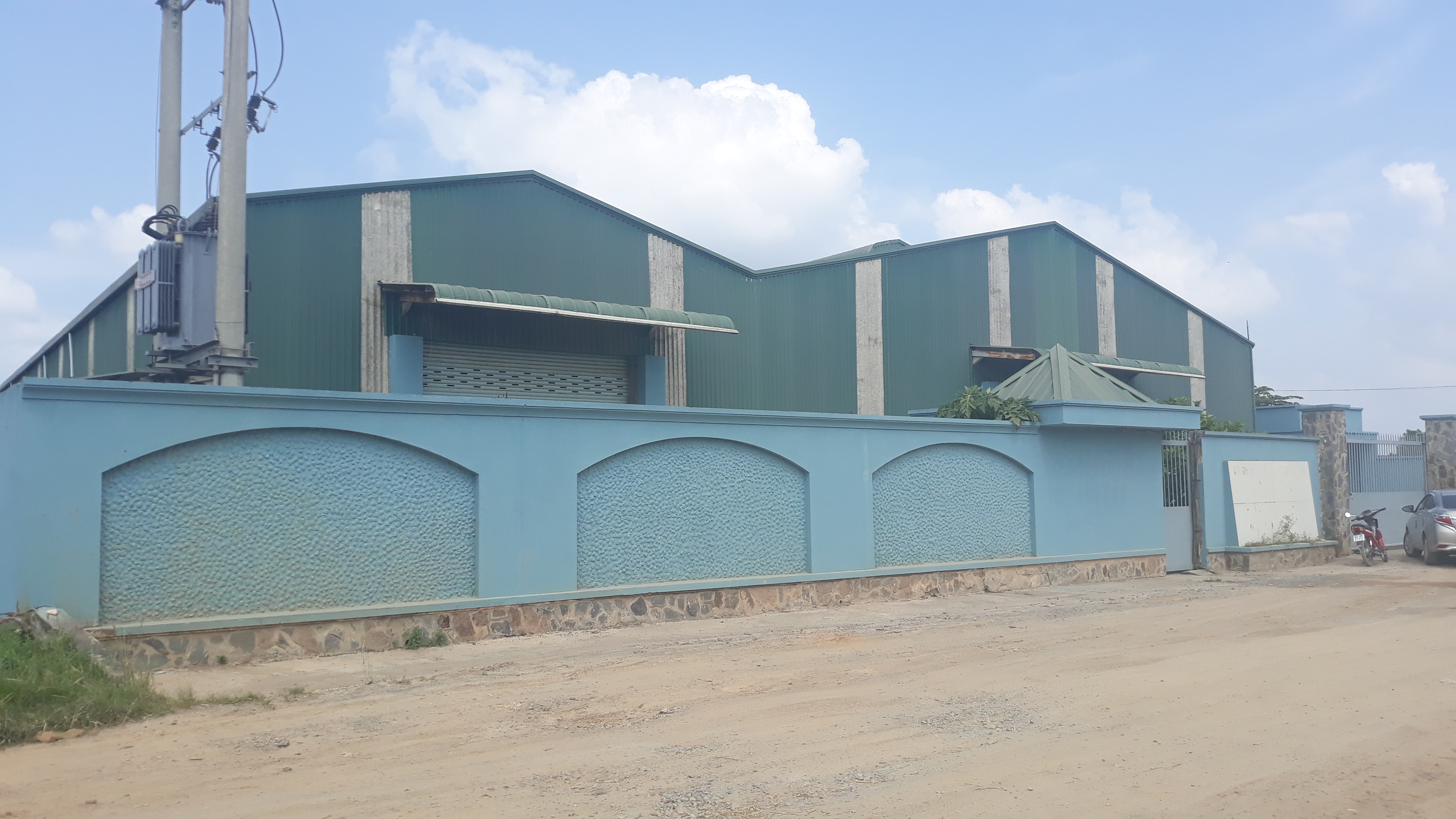 CHO THUÊ NHÀ XƯỞNG HÓC MÔN. -