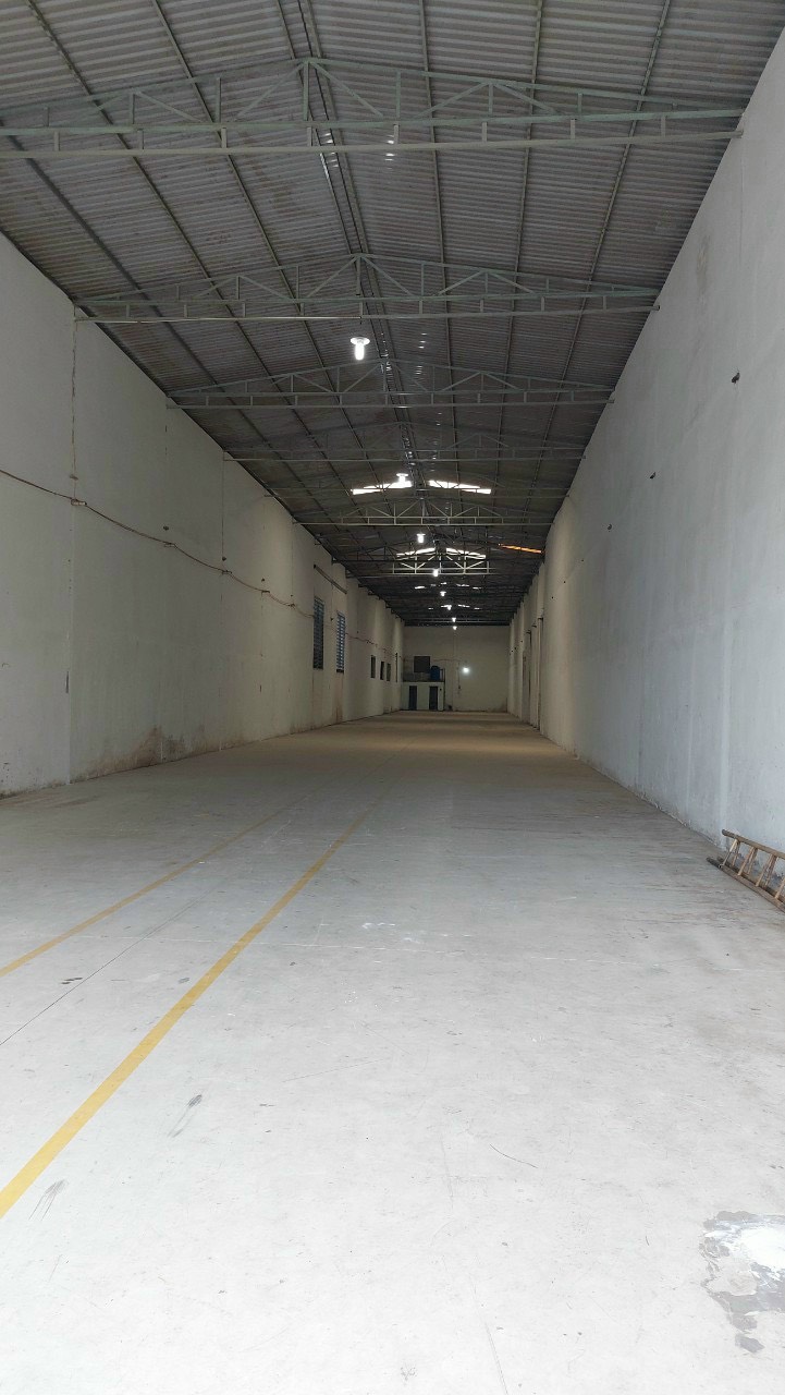 CHO THUÊ NHÀ XƯỞNG HÓC MÔN. -