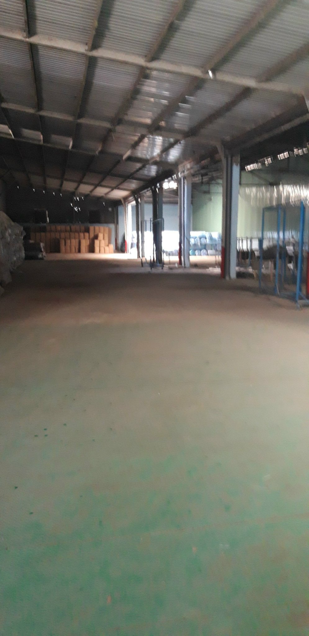 CHO THUÊ NHÀ XƯỞNG HÓC MÔN. -