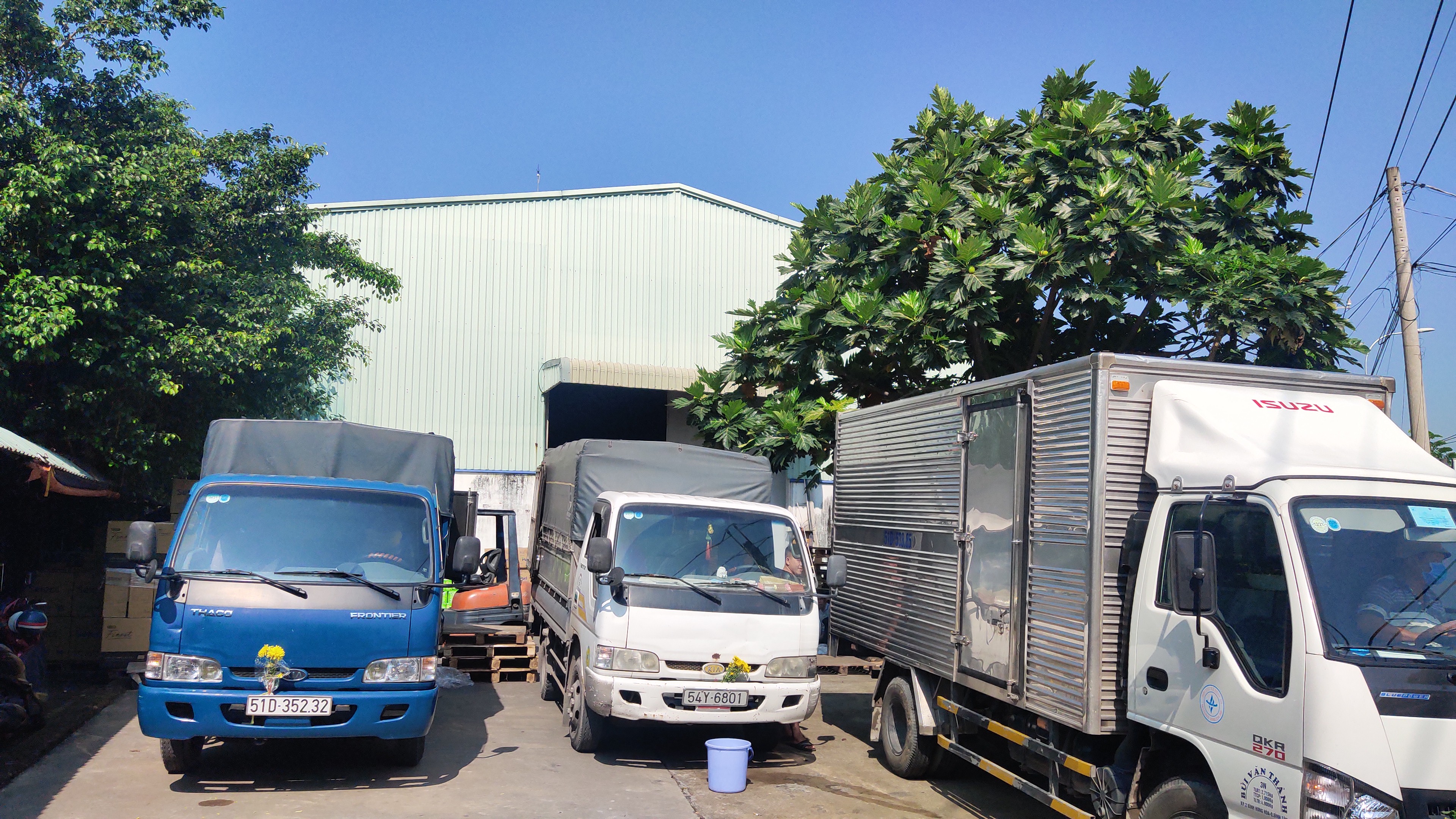 CHO THUÊ NHÀ XƯỞNG HÓC MÔN. -