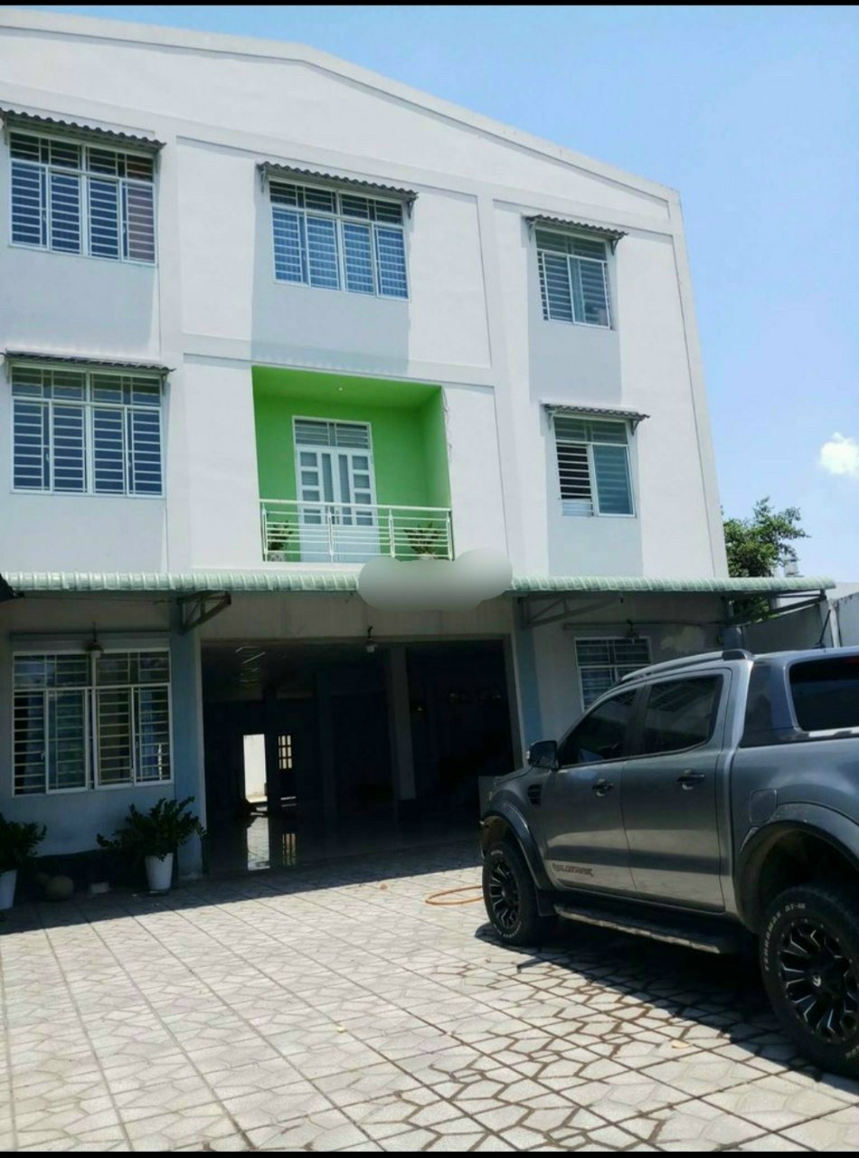 CHO THUÊ NHÀ XƯỞNG HÓC MÔN. -