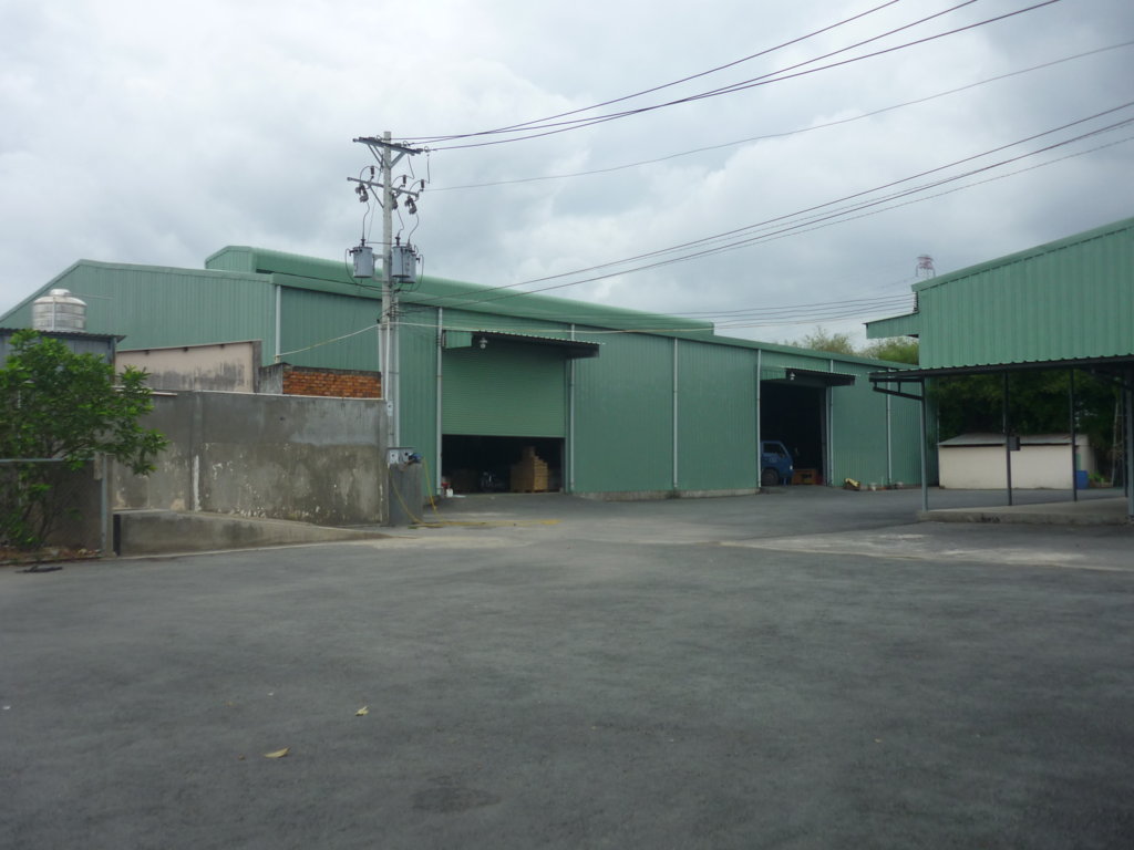 CHO THUÊ NHÀ XƯỞNG HÓC MÔN. -